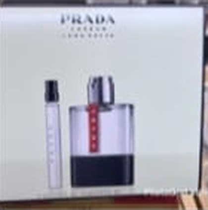 Luna Rossa Carbon — Prada